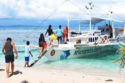 Philippines Scuba Diving Holiday. Malapascua Dive Centre. All Aboard!