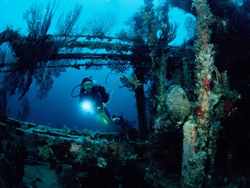 Grenada scuba diving holiday - Bianca C Wreck diving.