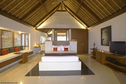 Bali Luxury Diving Holiday Hotel - Siddartha Ocean Front Bungalow.