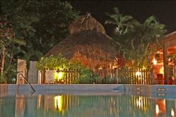 Kariwak Village - Pool Twilight