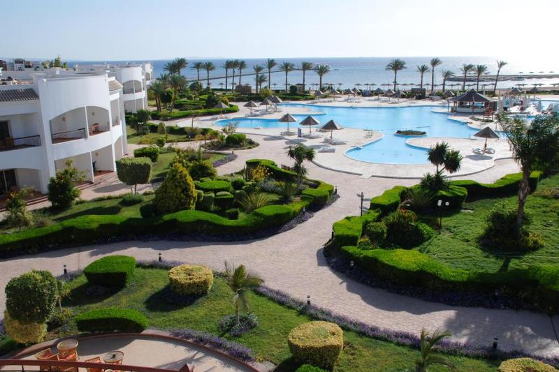 Grand Seas Resort Hostmark